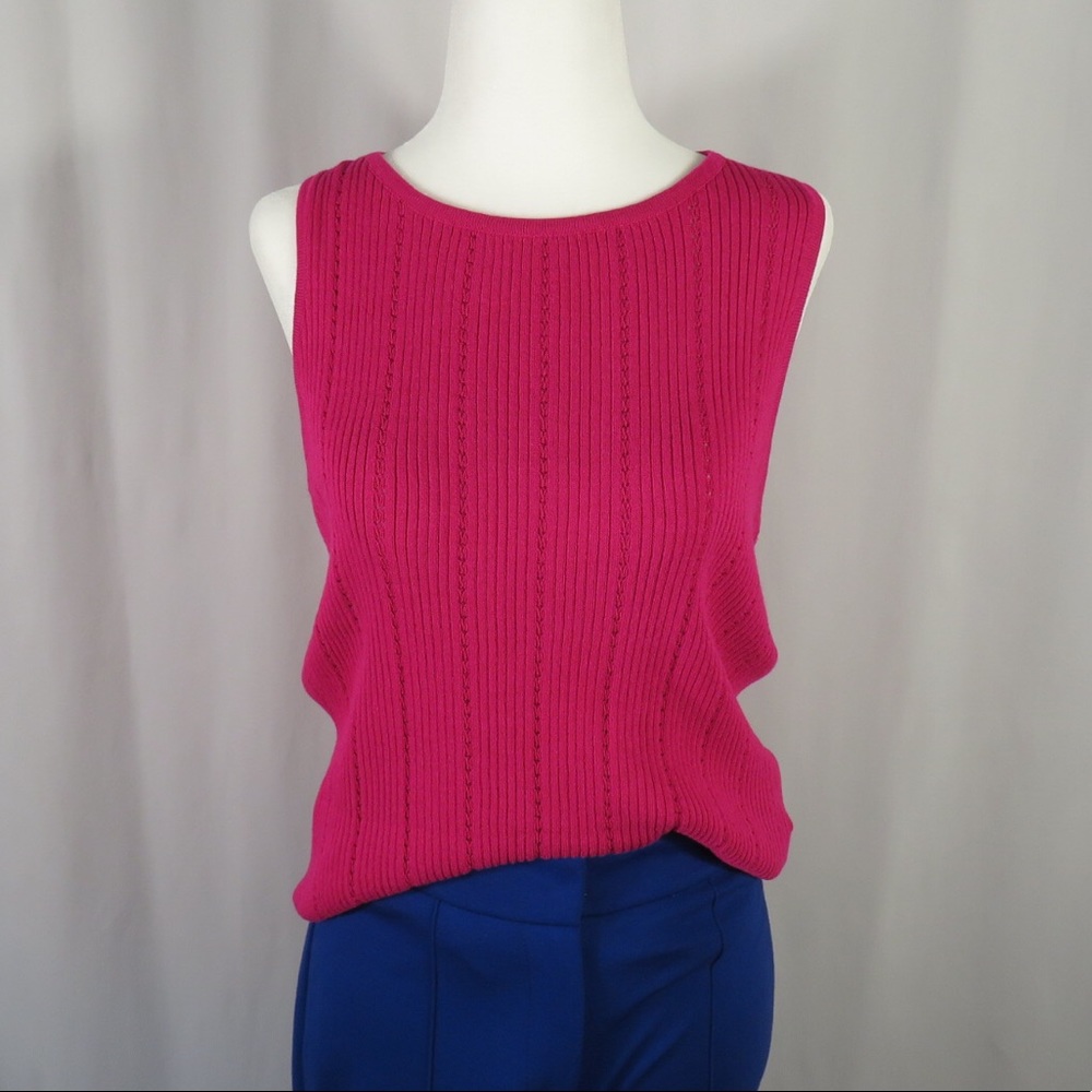 Melanie Lyne Pink Pointelle Sleeveless Sweater fits Med (Size Small)